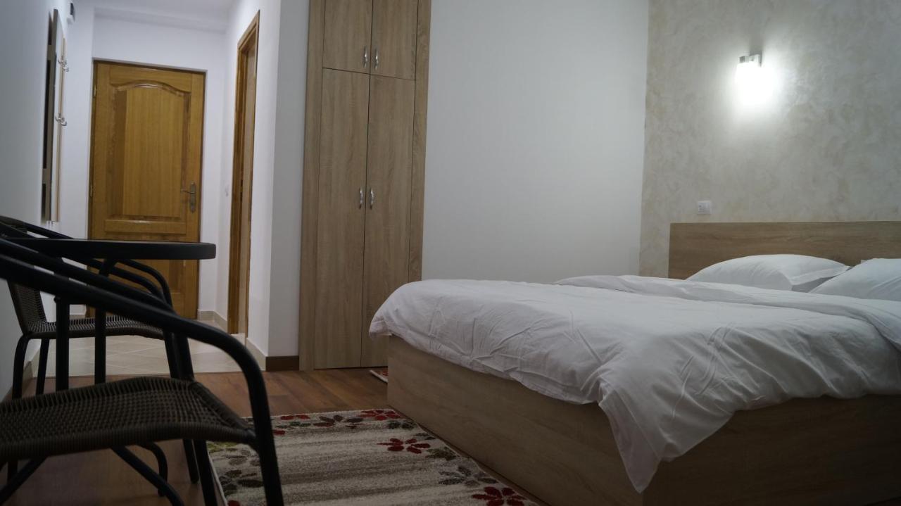 Vila Ovidiu Băile Herculane Buitenkant foto